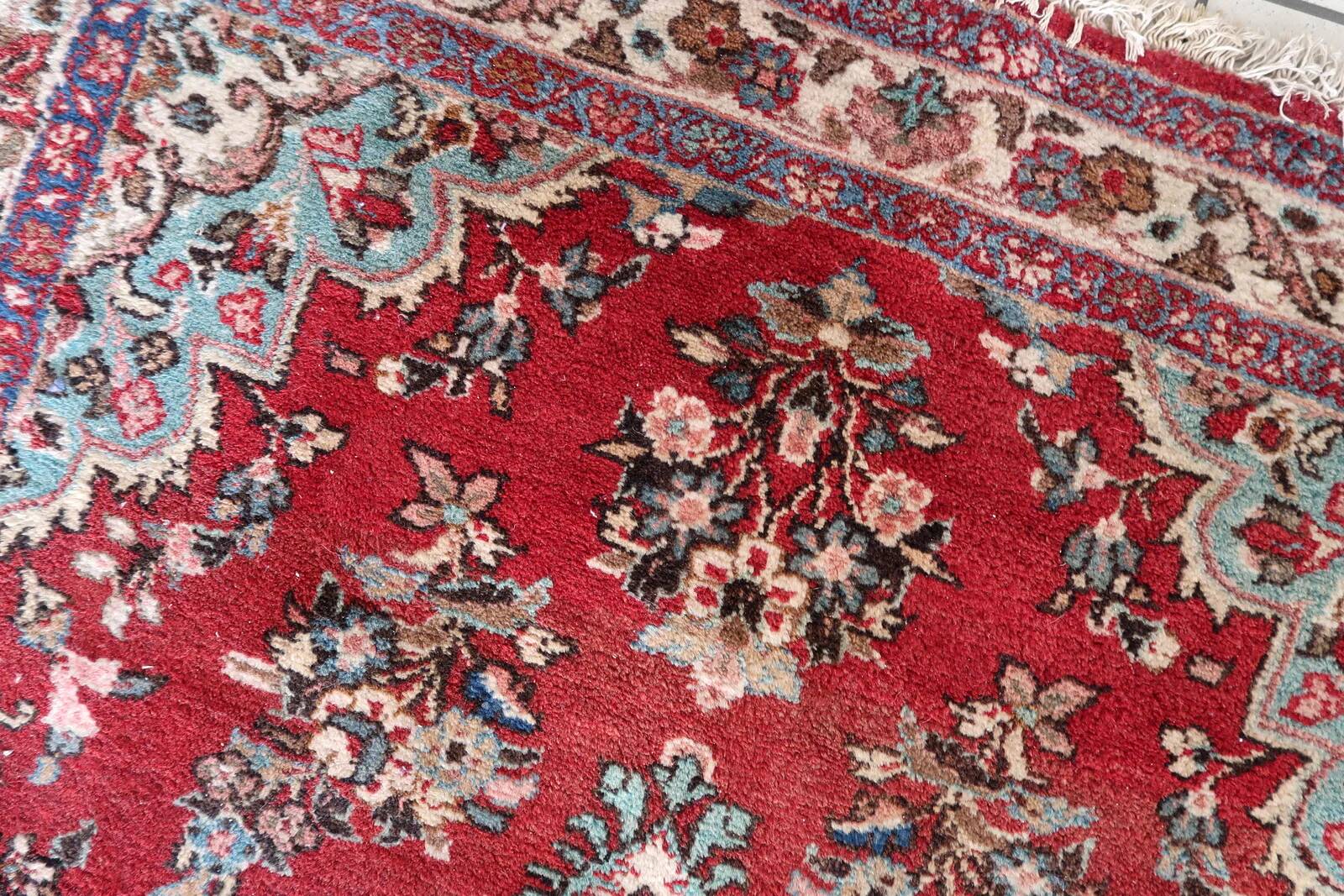 Handmade vintage Persian Malayer rug 127cm x 193cm, 1950s