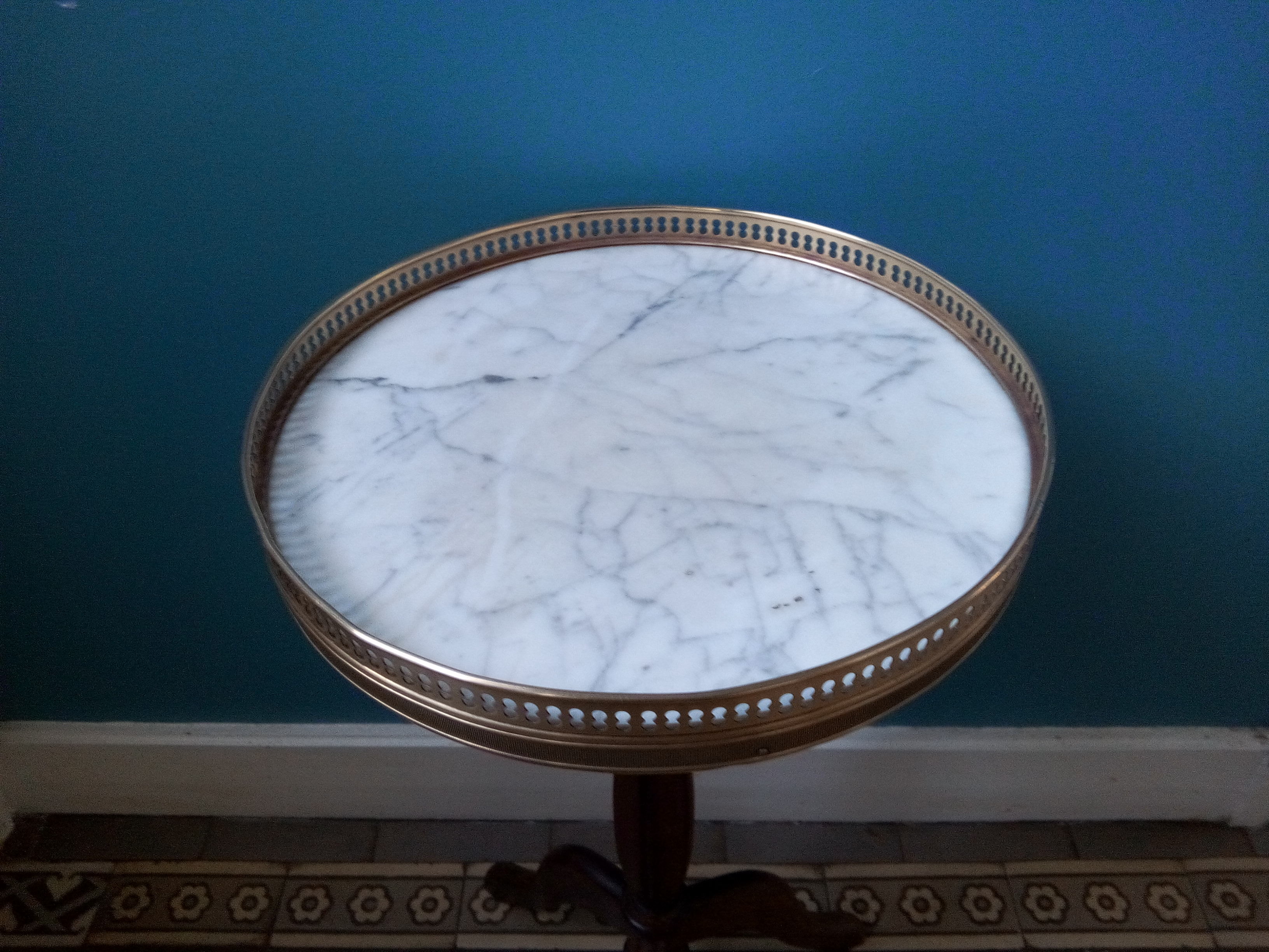 Pedestal table Oak and marble Louis XVI style