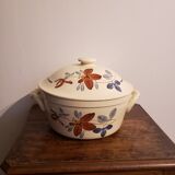 Old tureen