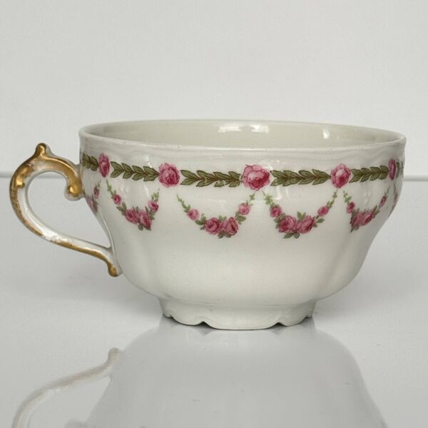 Lot de 6 Tasses à Thé avec Soucoupes   Bernardaud vers 1900