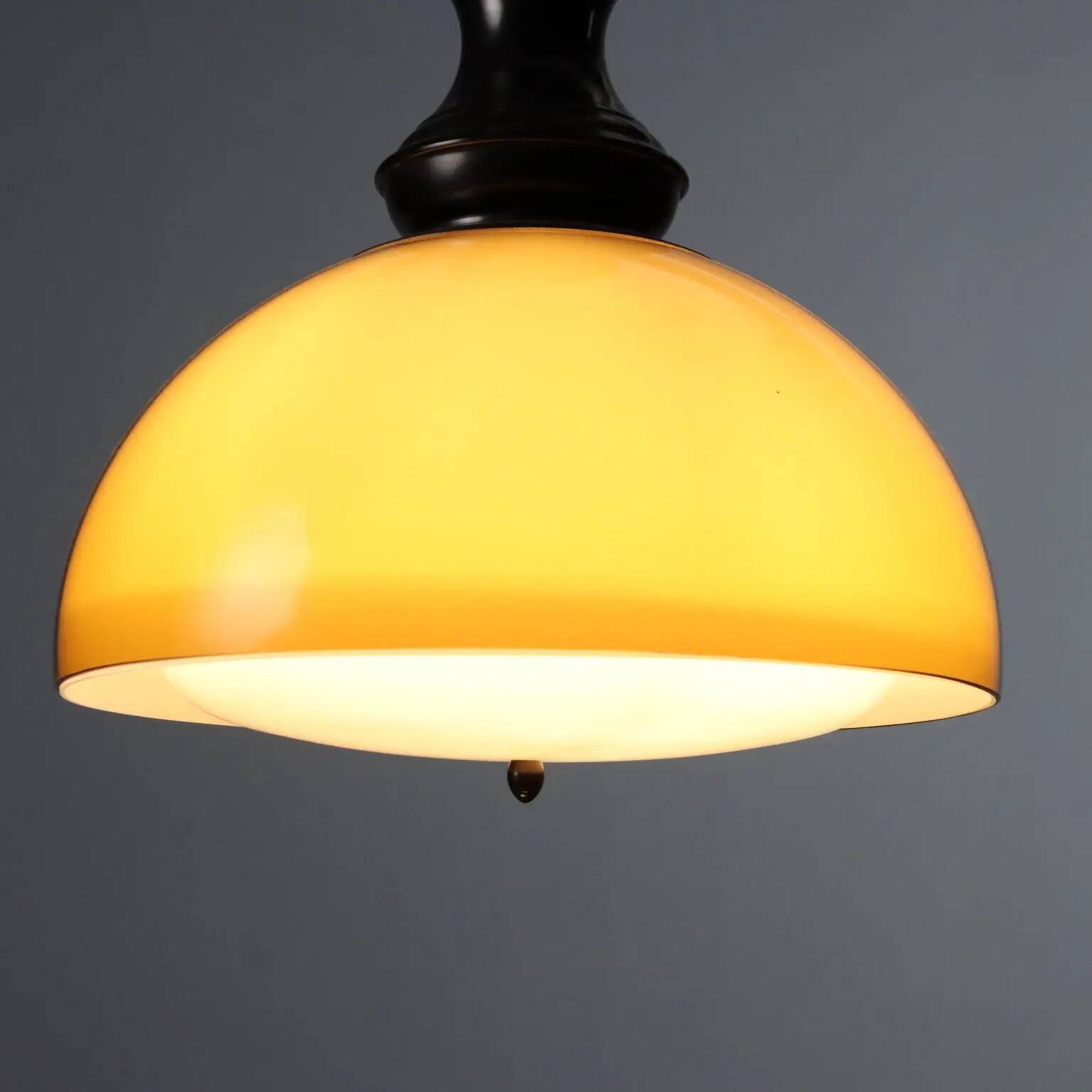 Vintage suspension in methacrylate, Italian design 1960s