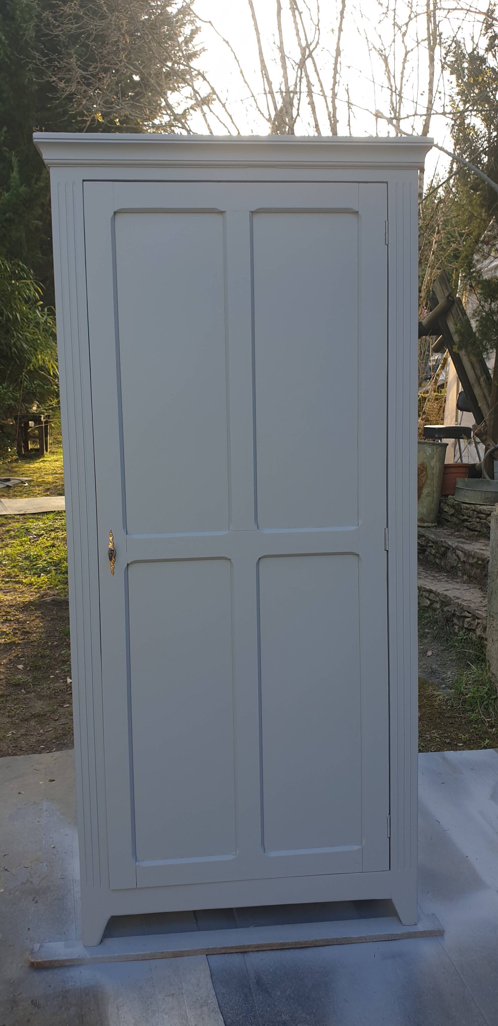 Grey Parisian wardrobe