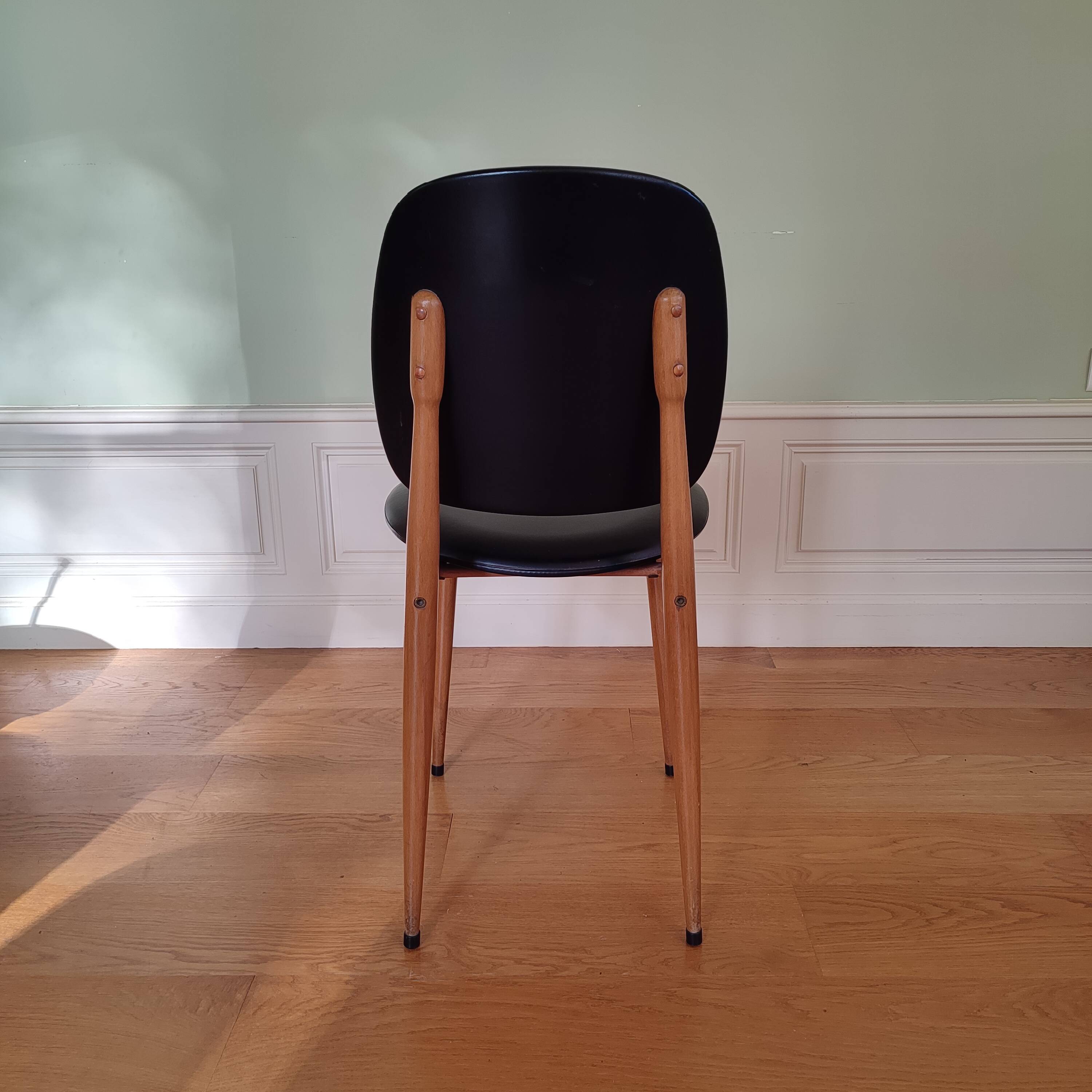 Lot de 6 chaises vintage " Pégase " Baumann