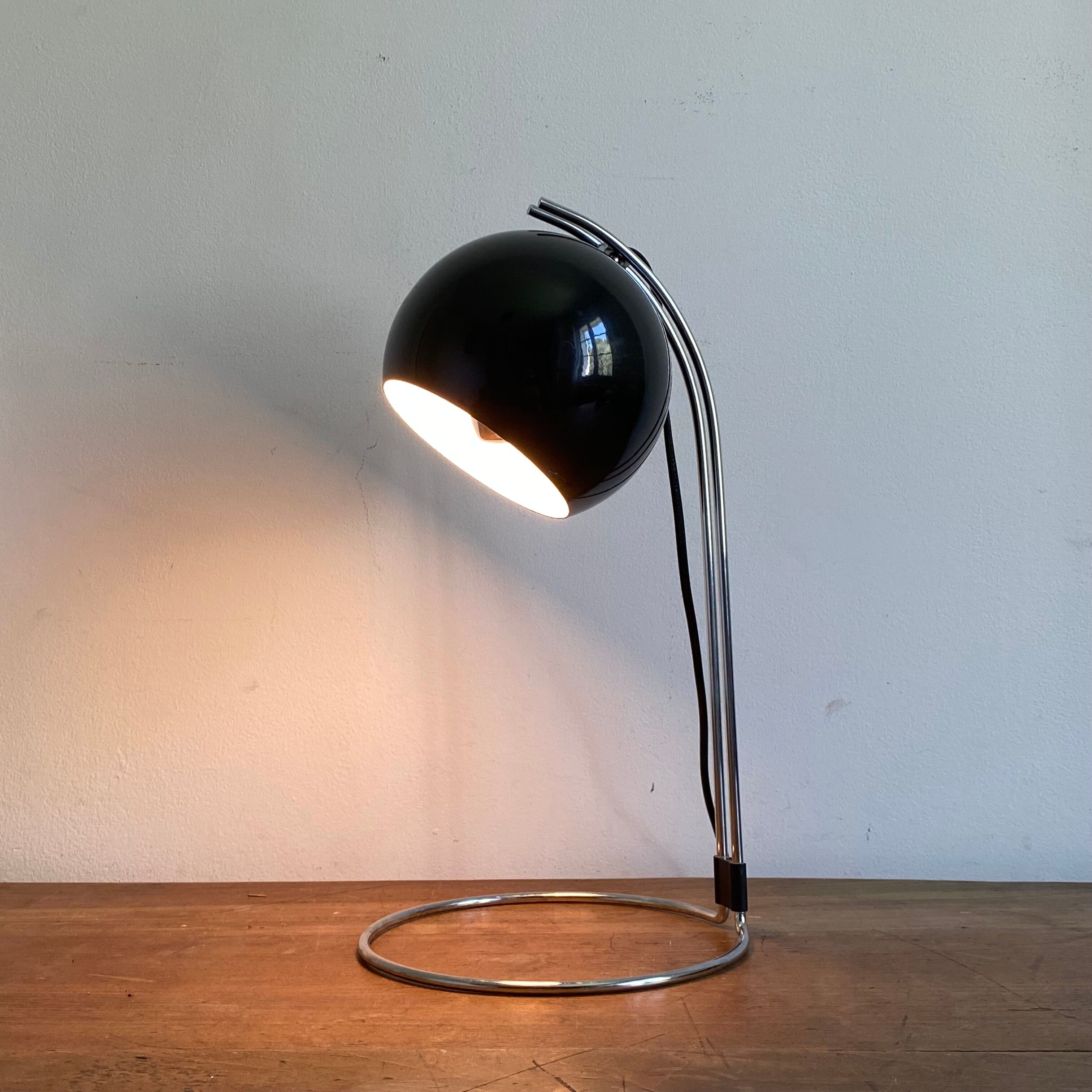 Eye ball lamp. 1970.