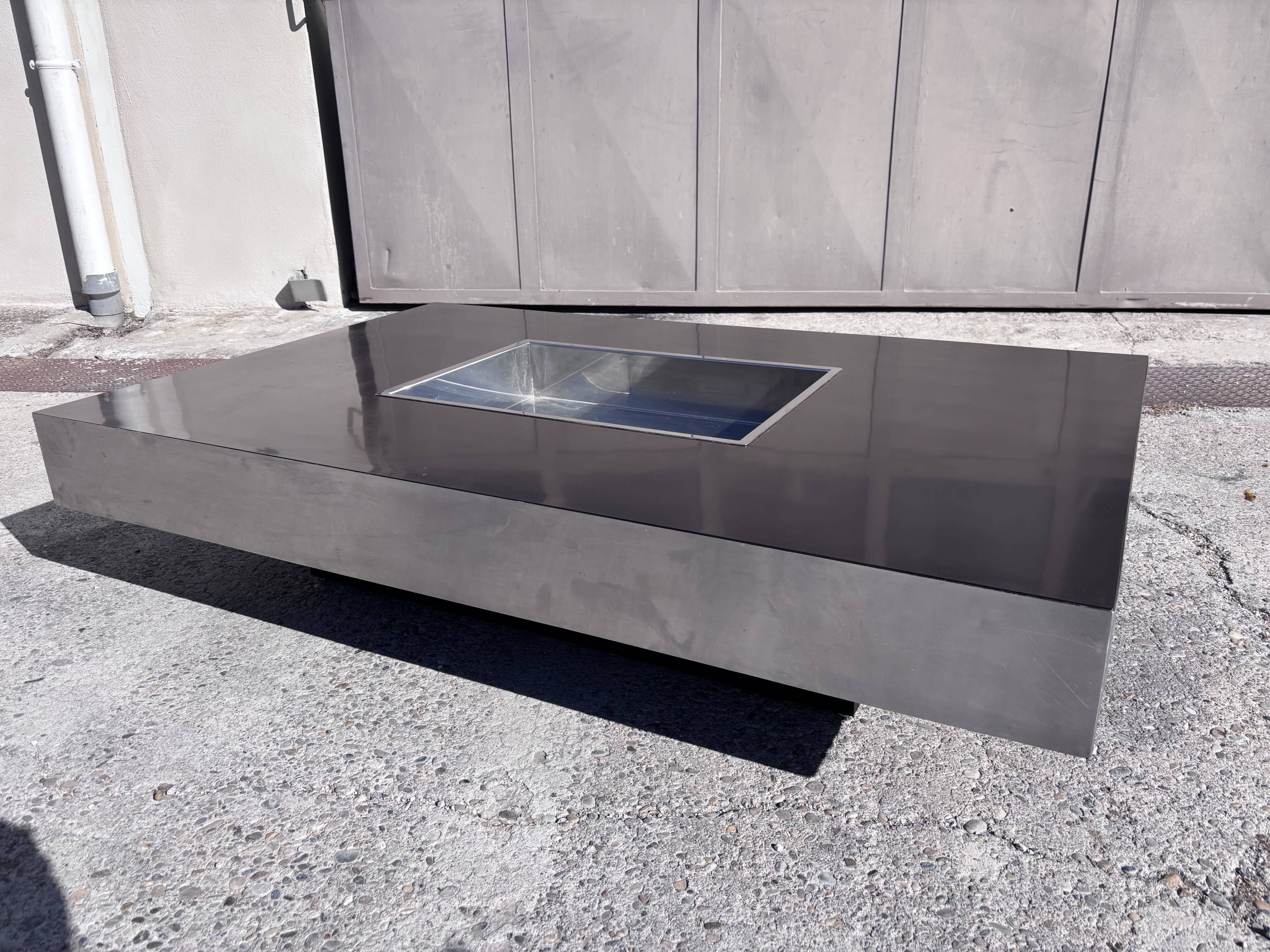 Coffee table in the style of Willy Rizzo Italian Design 1970.