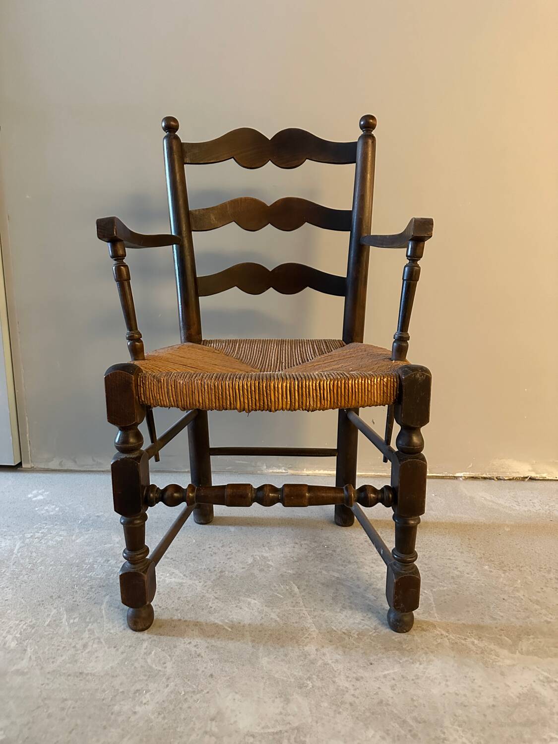 Provencal straw armchair