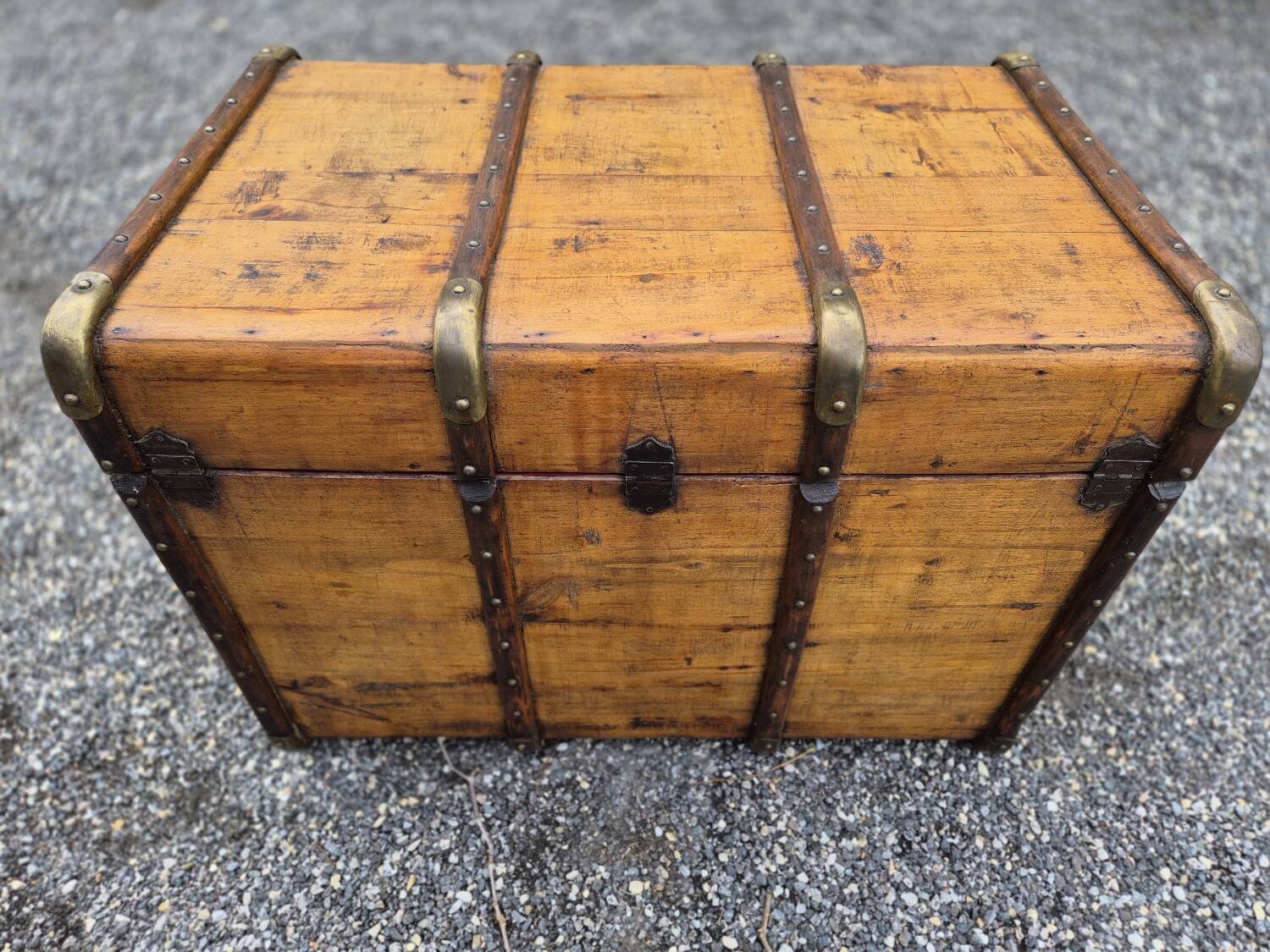 Antique toy chest/trunk/bar