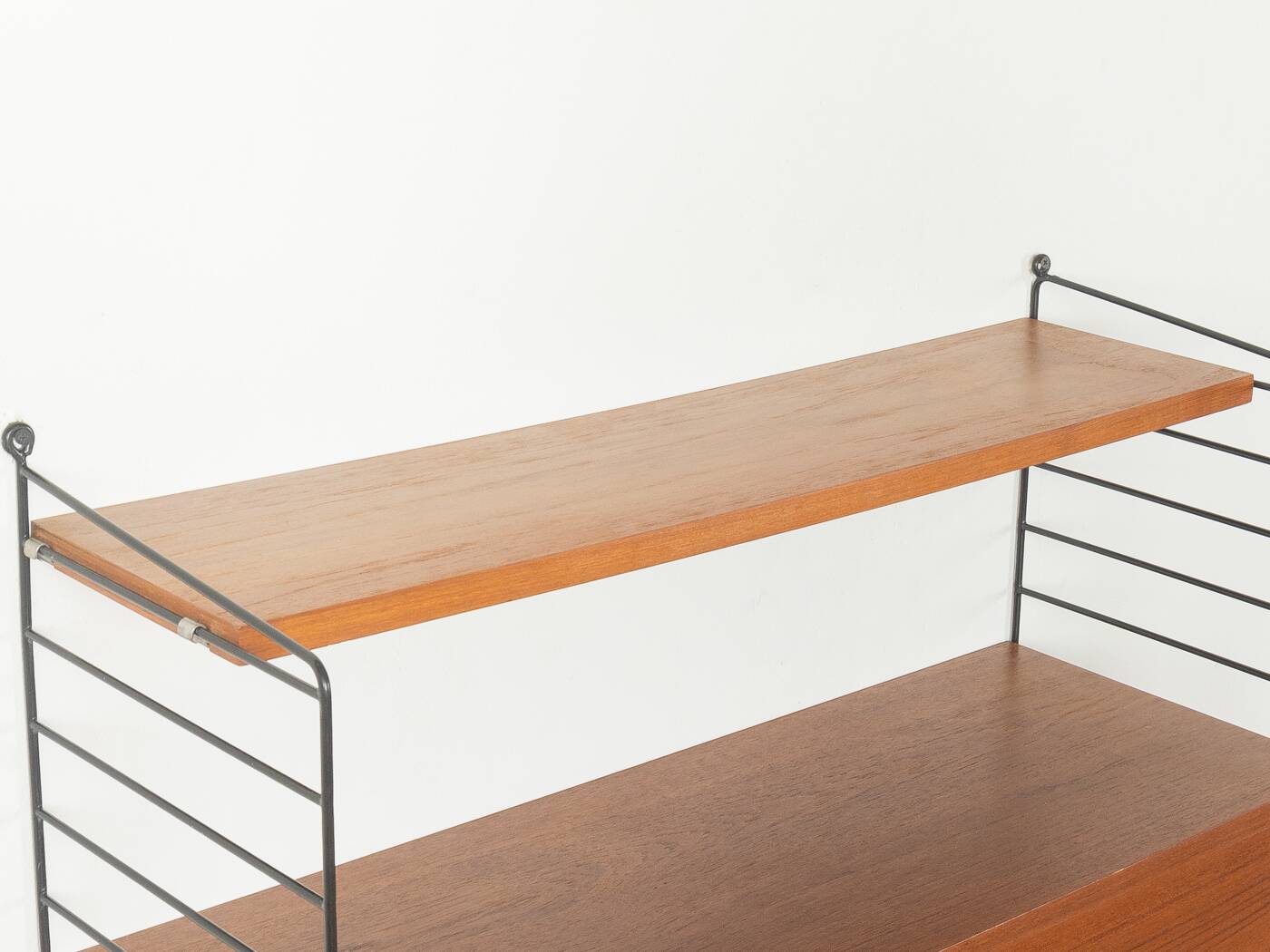 Étagère murale des années 1950, Nils Strinning