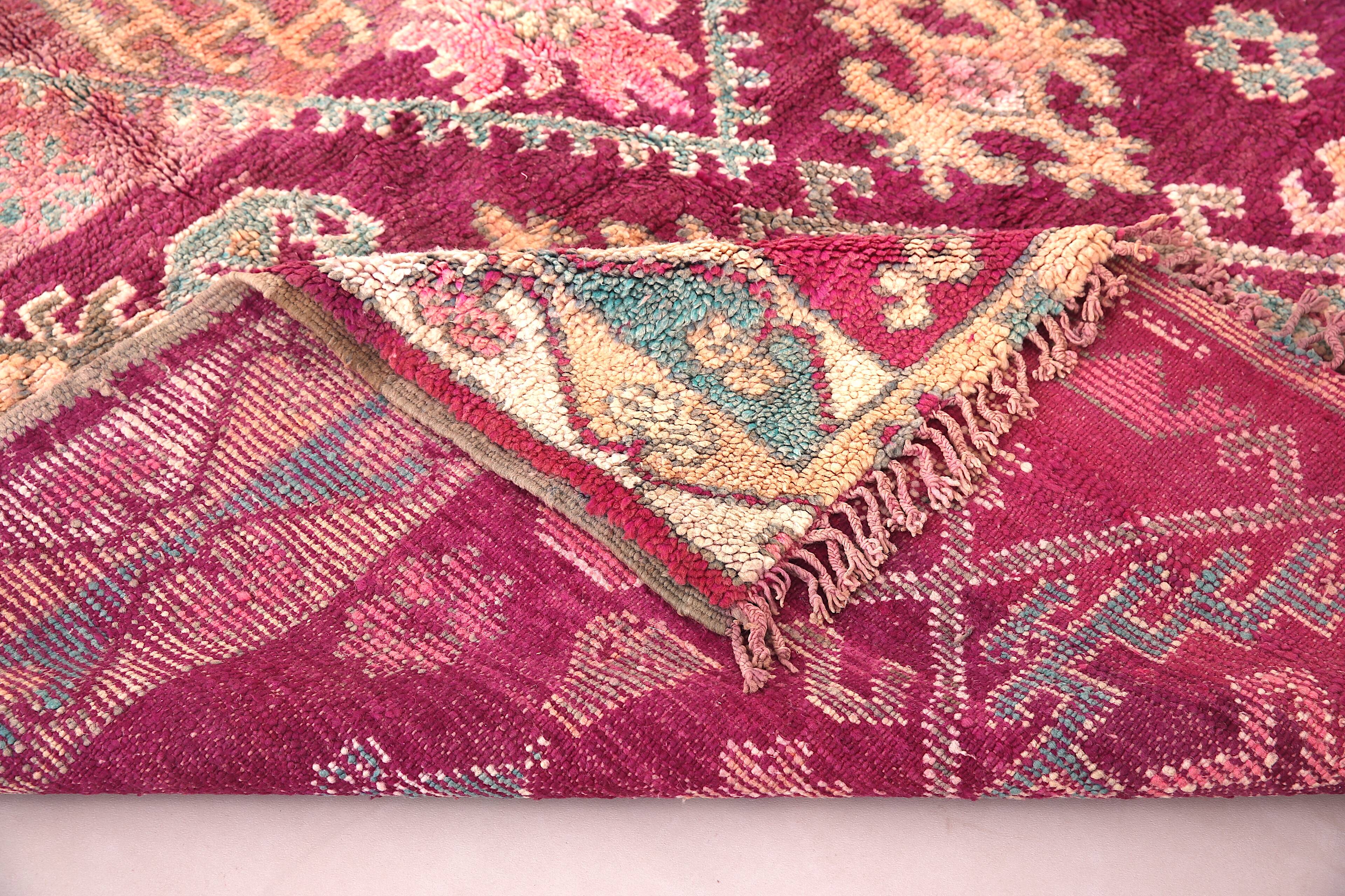 Purple vintage moroccan rug 212 CM X 343 CM