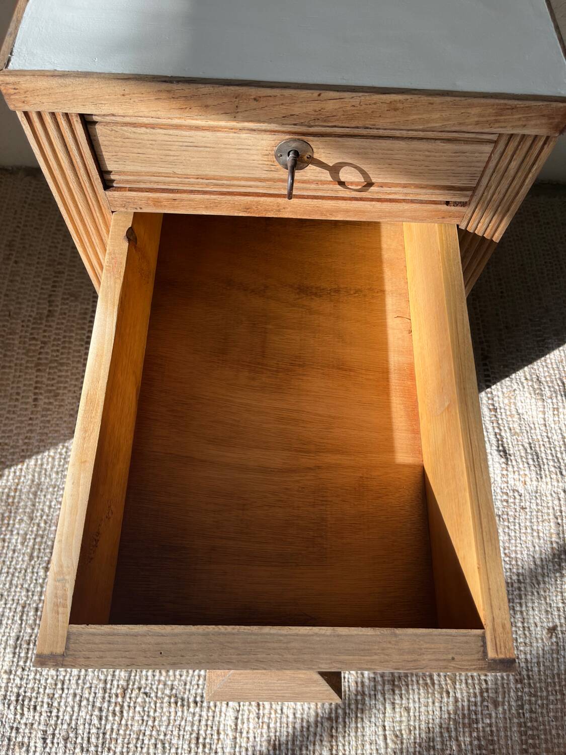 Trade furniture with drawer