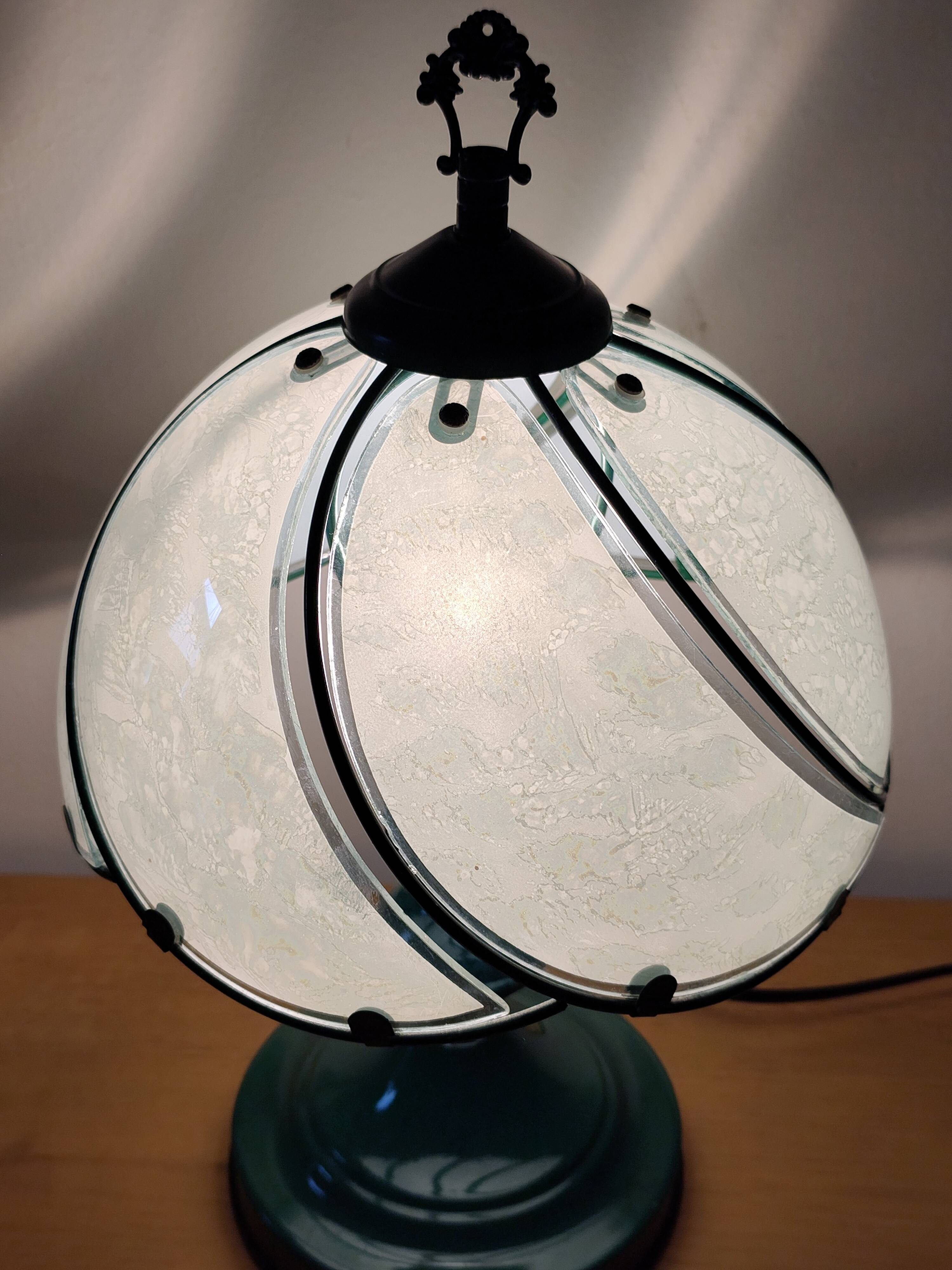 Tiffany style lamp from Boudet.