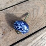 Genuine stoneware door knobs