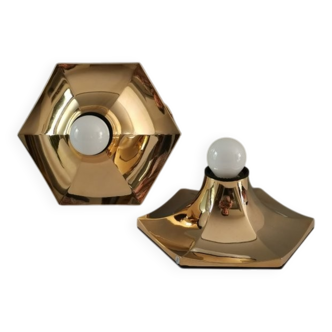 Pair of Italian wall lights by Fosnova from the 1980s.