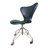 Chaise de bureau vintage Arne Jacobsen 3117 Series One en cuir noir