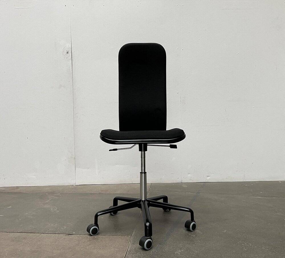 Vintage swivel office chair Supporto Series by Frederick Scott for Hille, 1970s
