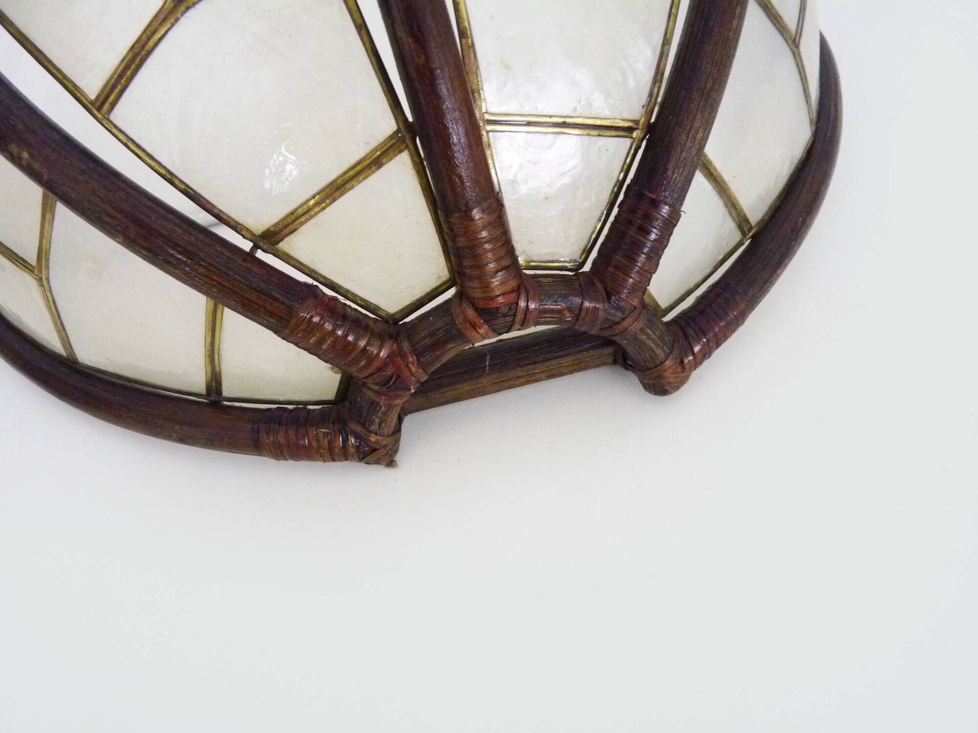 Pair of rattan and mother-of-pearl wall lights from the 50s and 60s