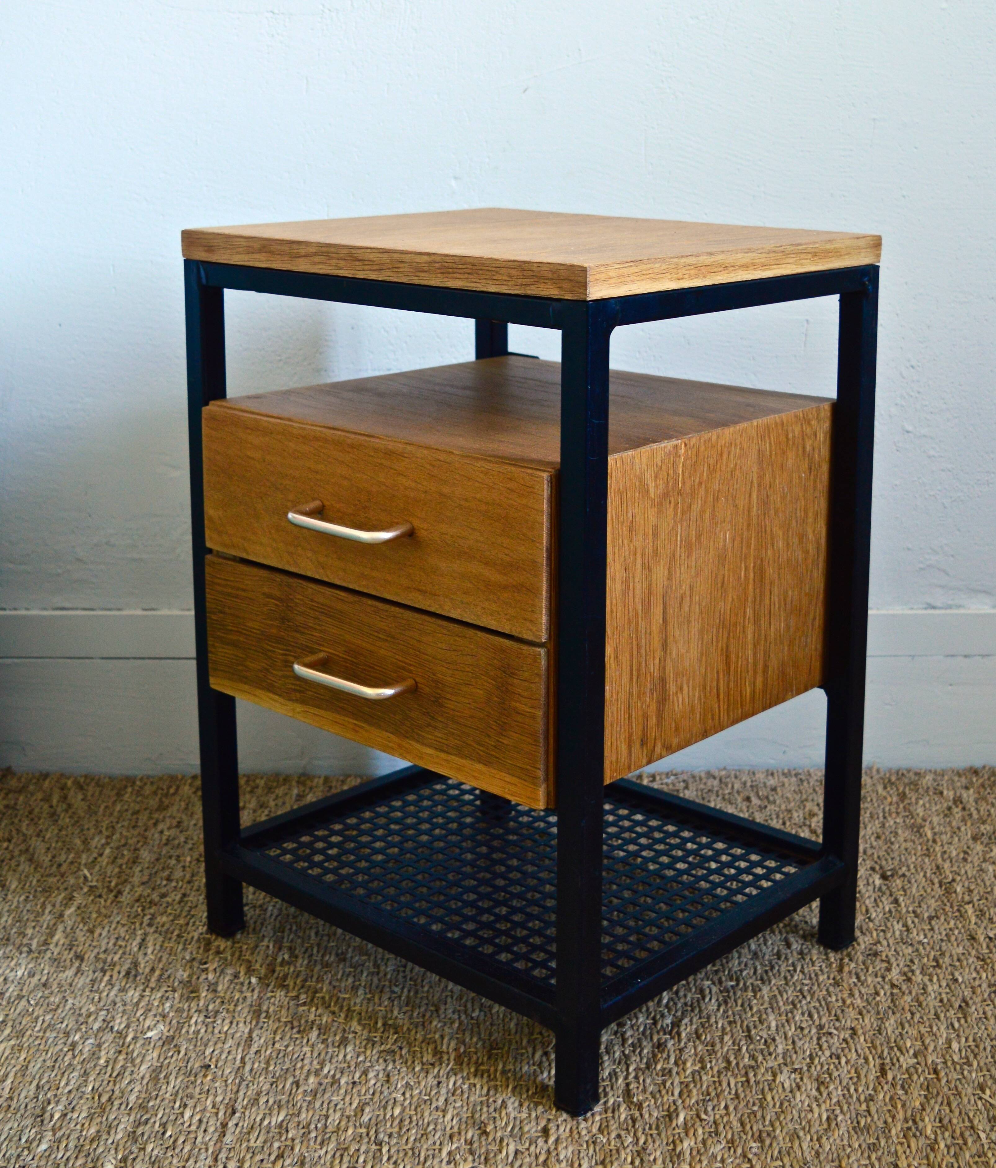 Bedside table