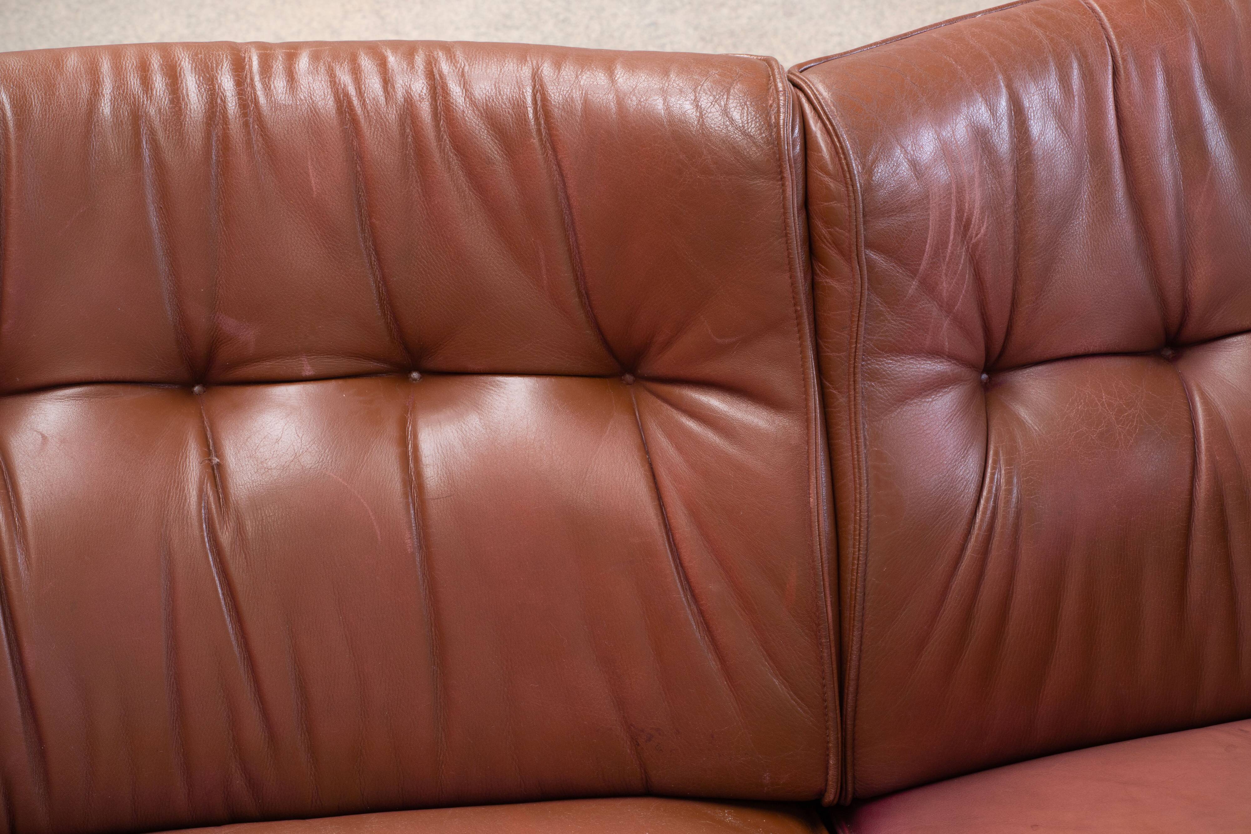 Scandinavian Sofa by Nieslaus Mobler