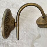 Wall lamp with frosted glass tulip