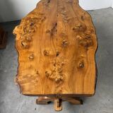 Table artisanale en orme massif, art populaire
