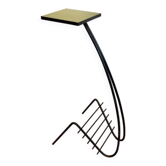 Tripod plant holder