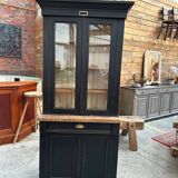 Small showcase early 20th century