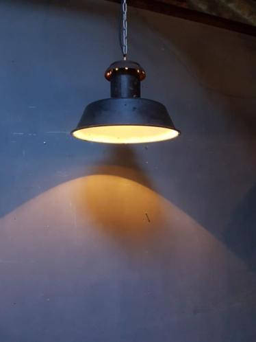 Enamel factory lamp