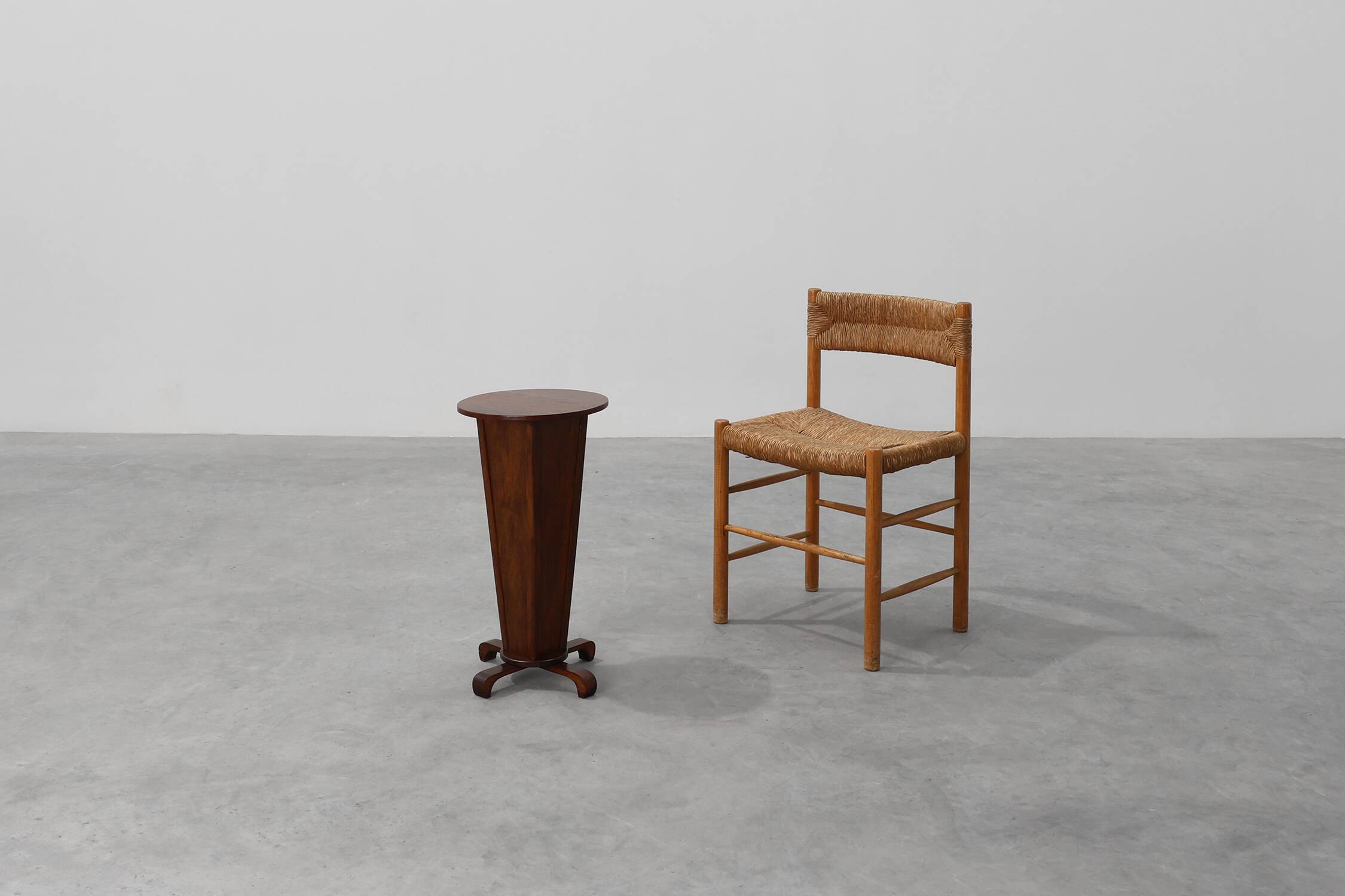 Art Deco round Oak Side Table, France 1930s