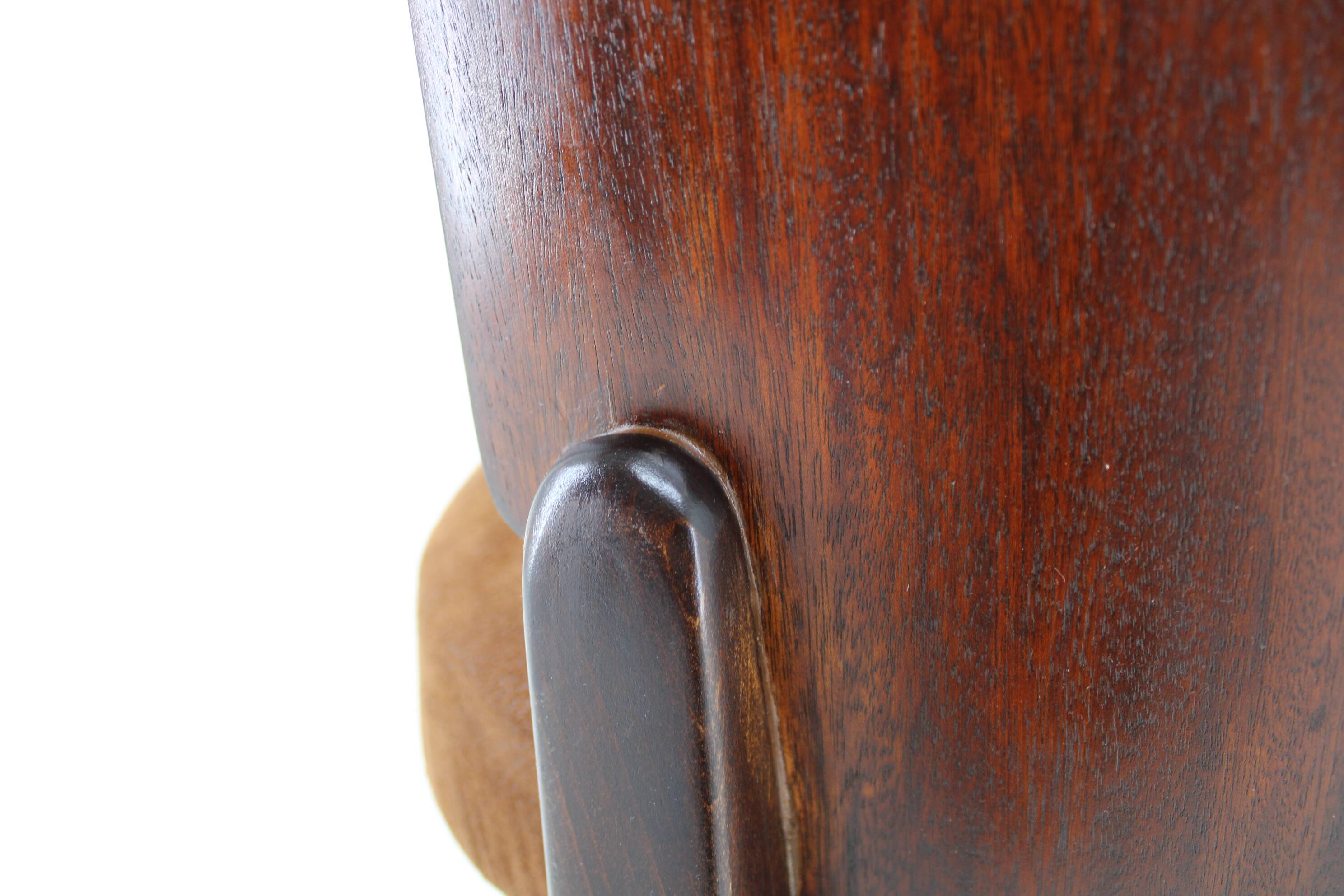 1950s  Jindrich Halabala Restored Dining Chairs H-214 for UP Závody, Set of 4