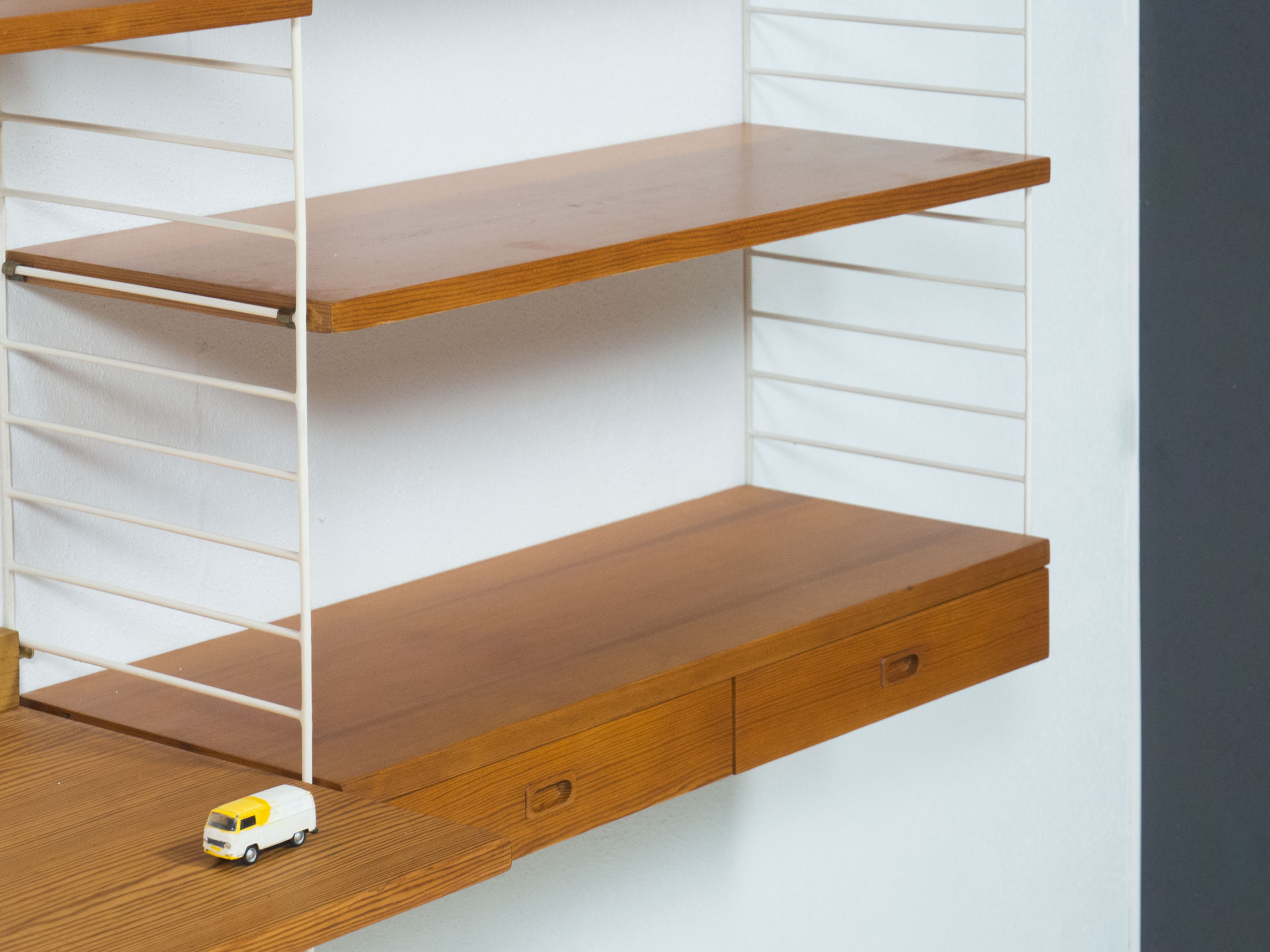 String design AB pine wall unit by Kajsa & Nisse Strinning