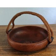 Adrien Audoux and Frida Minet rare basket in solid oak and cordage.