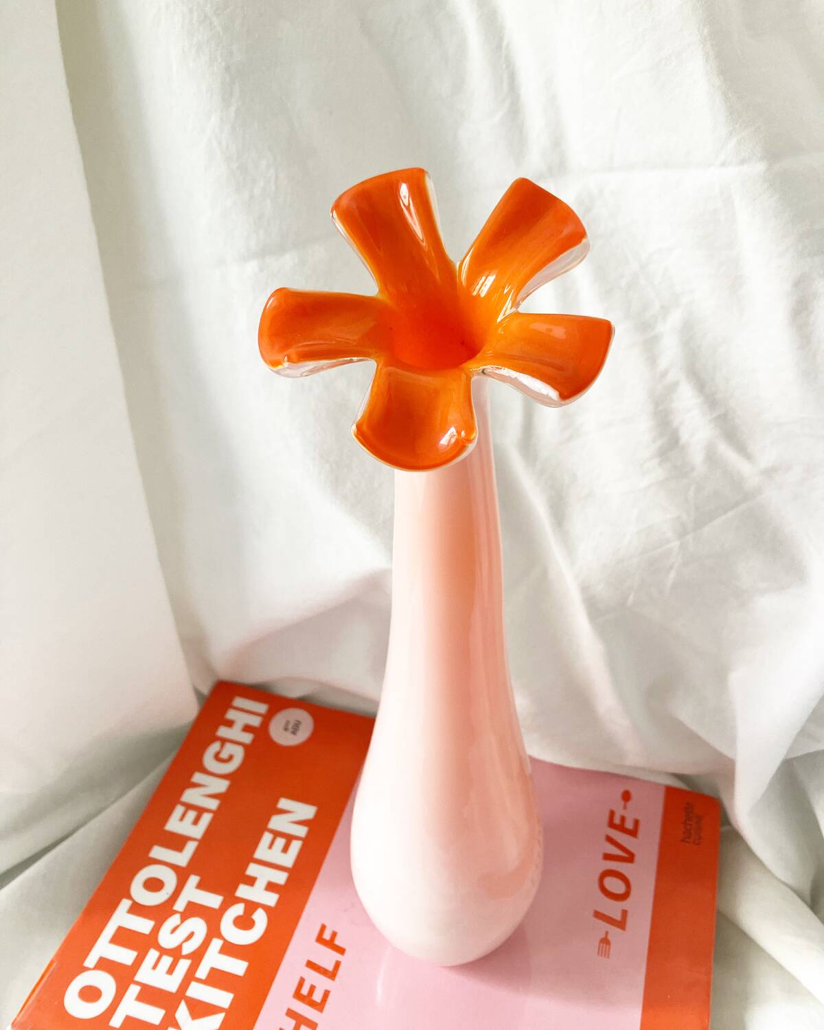 Long pink vase with petal collar