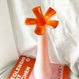Long pink vase with petal collar