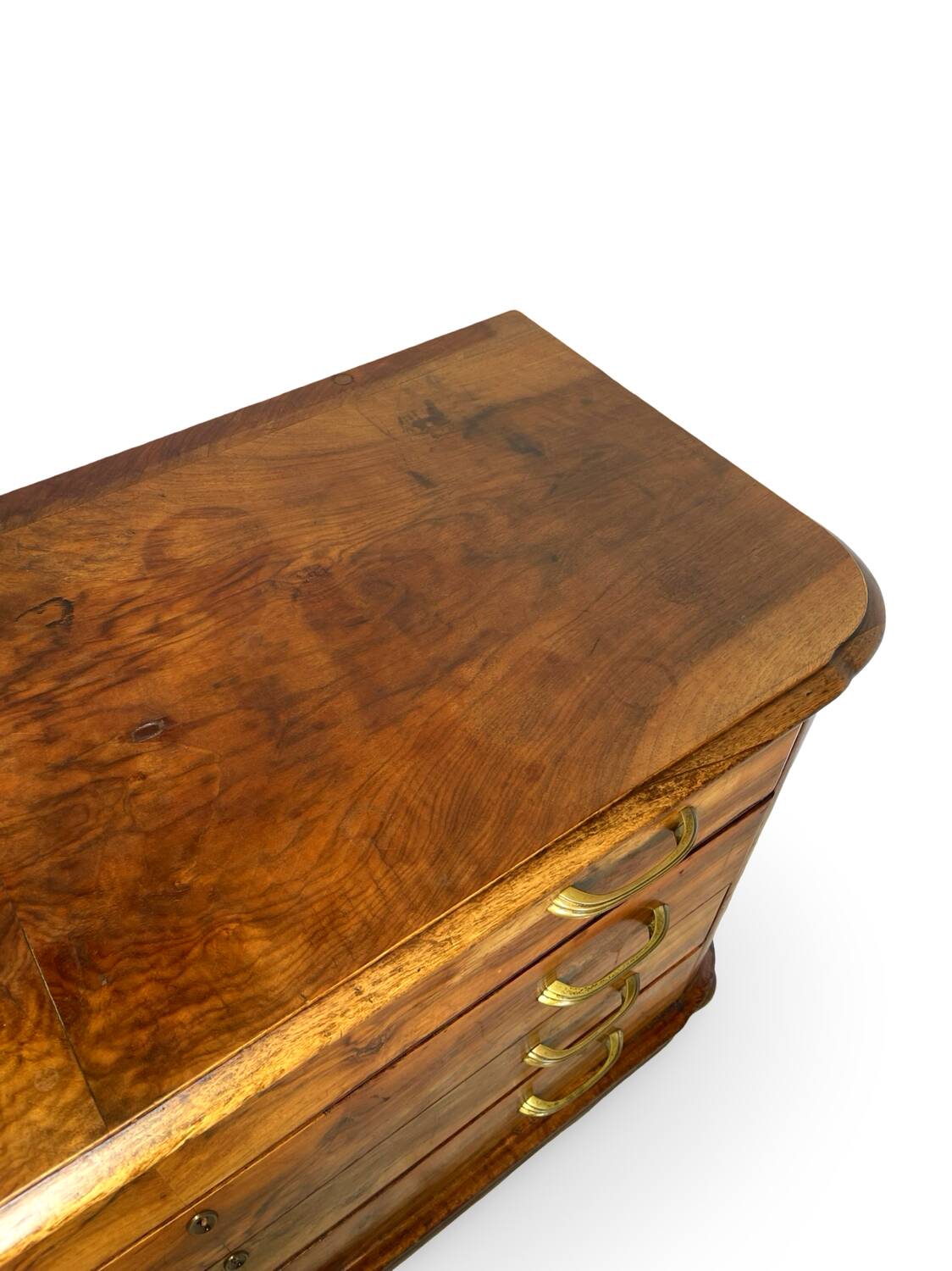 Italian art deco burl walnut chest of drawers, 1930s/1940s