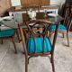 Table et chaises en rotin années 70-80