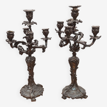 Silver metal candlesticks.