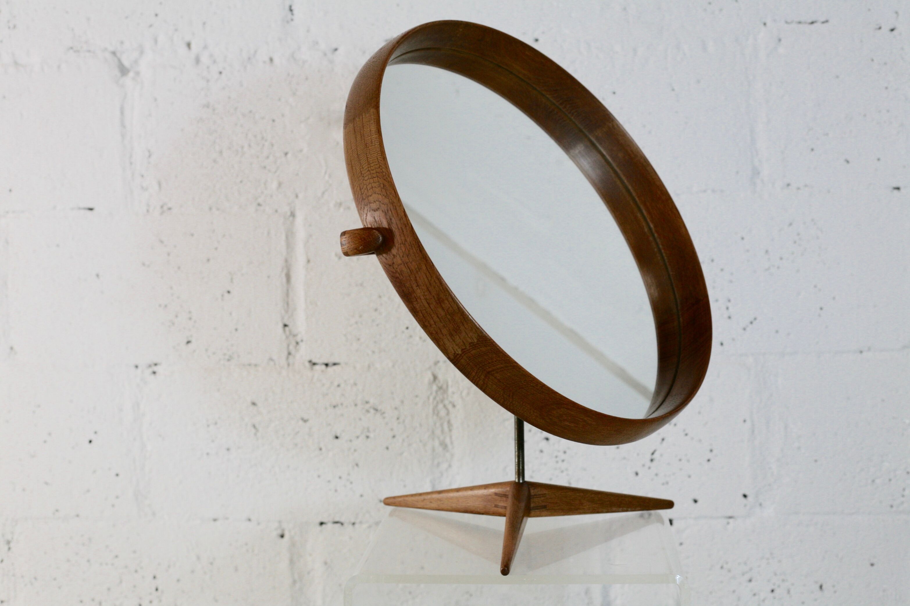 Mirror by Uno and Osten Kristiansson edition Luxus Sweden circa 1960 49x52cm