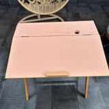 Children's desk with compass feet