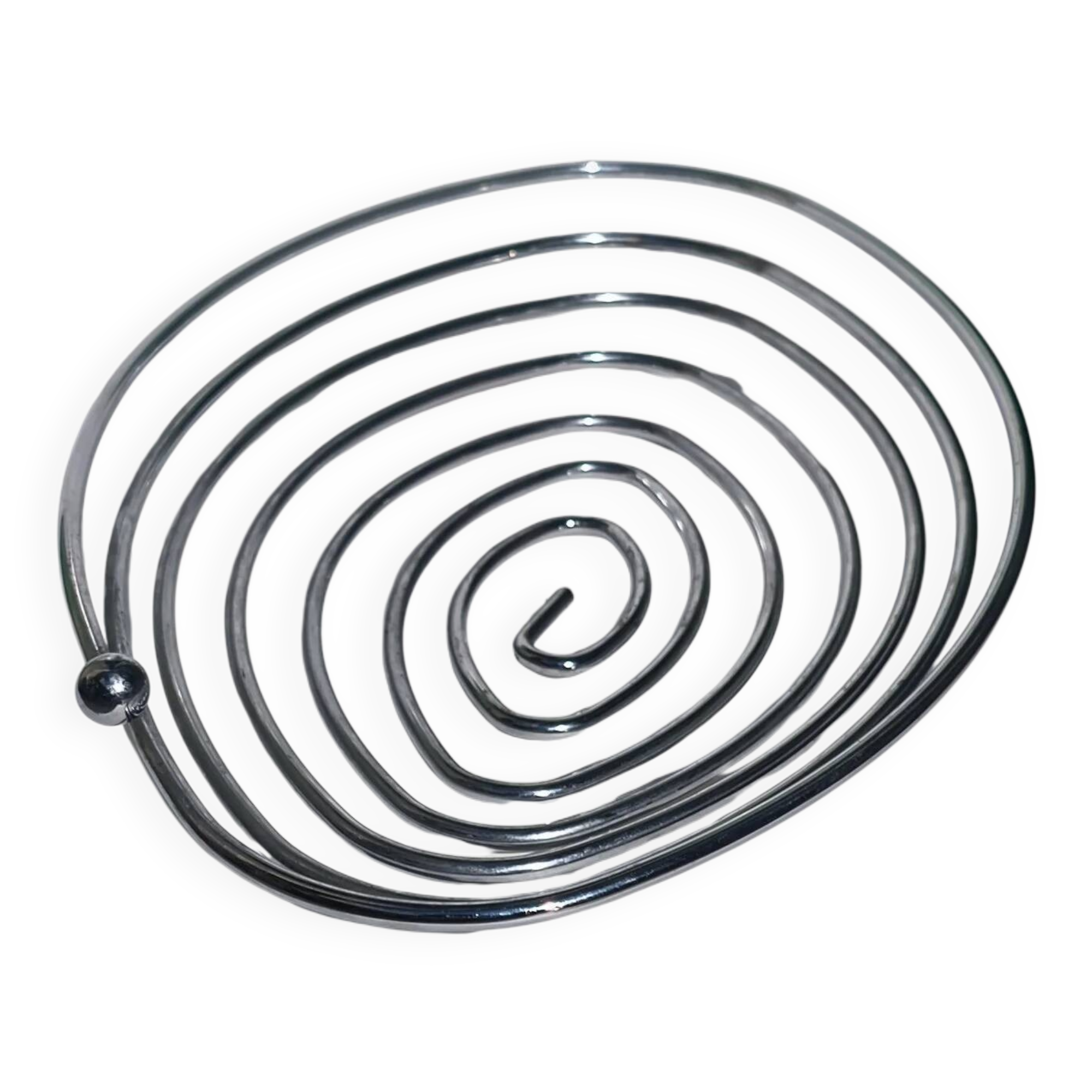 Spiral fruit bowl