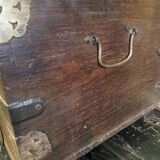 Indian chest in wood and gilded metal