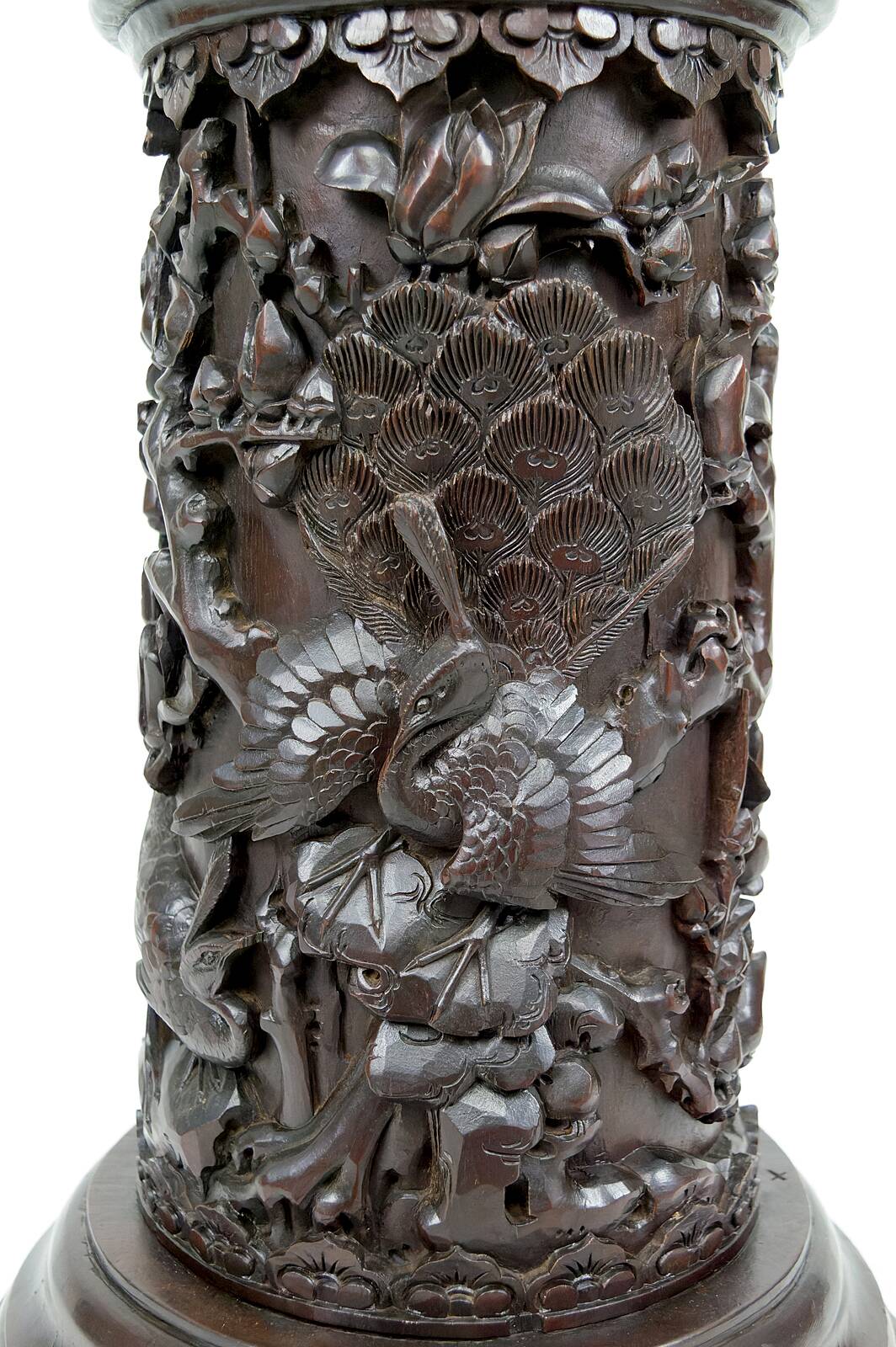 Important high Asian column / saddle in carved wood, circa 1880, Indochina