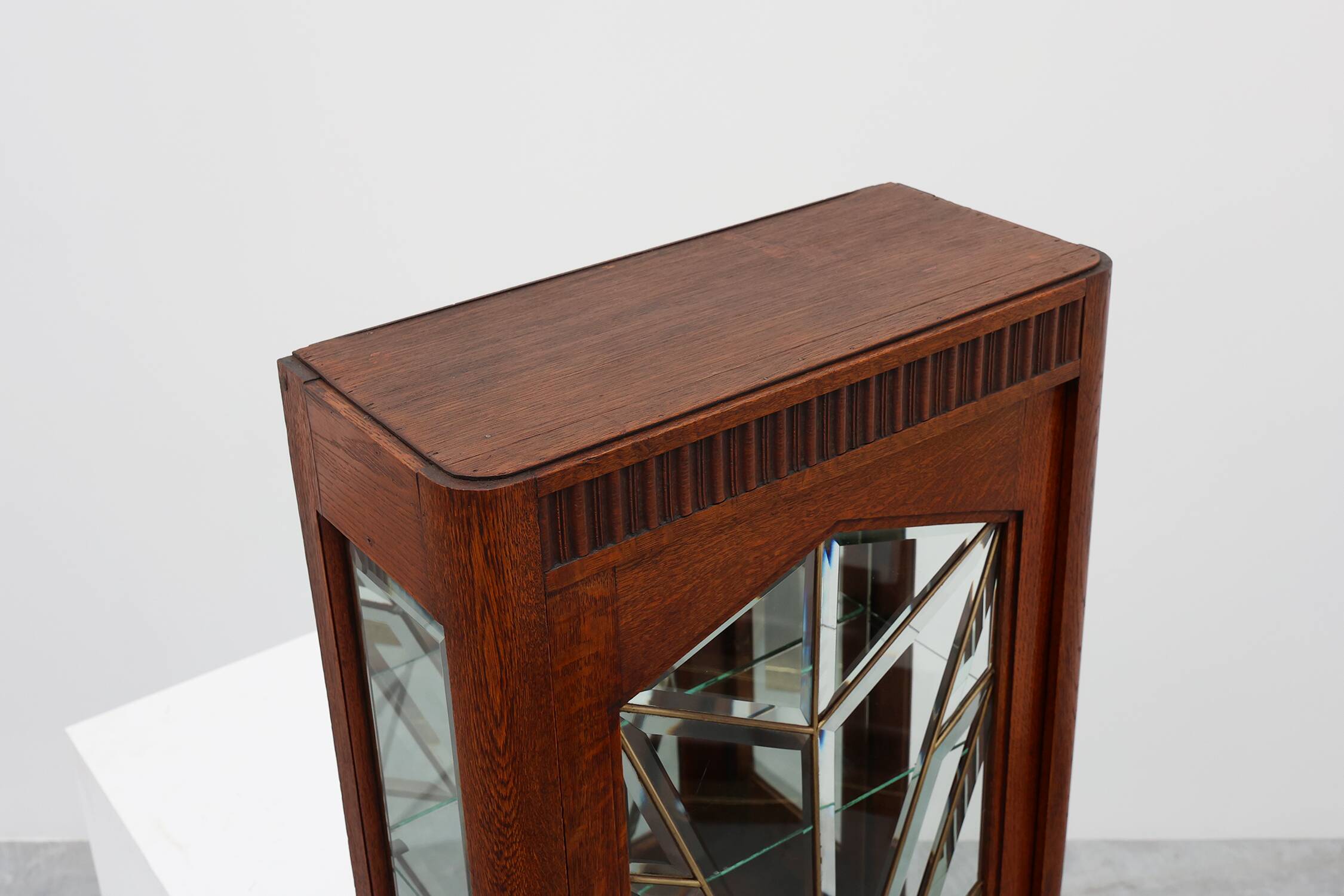 French Art Deco Oak Cabinet with Beveled Leaded Glass, ca. 1920