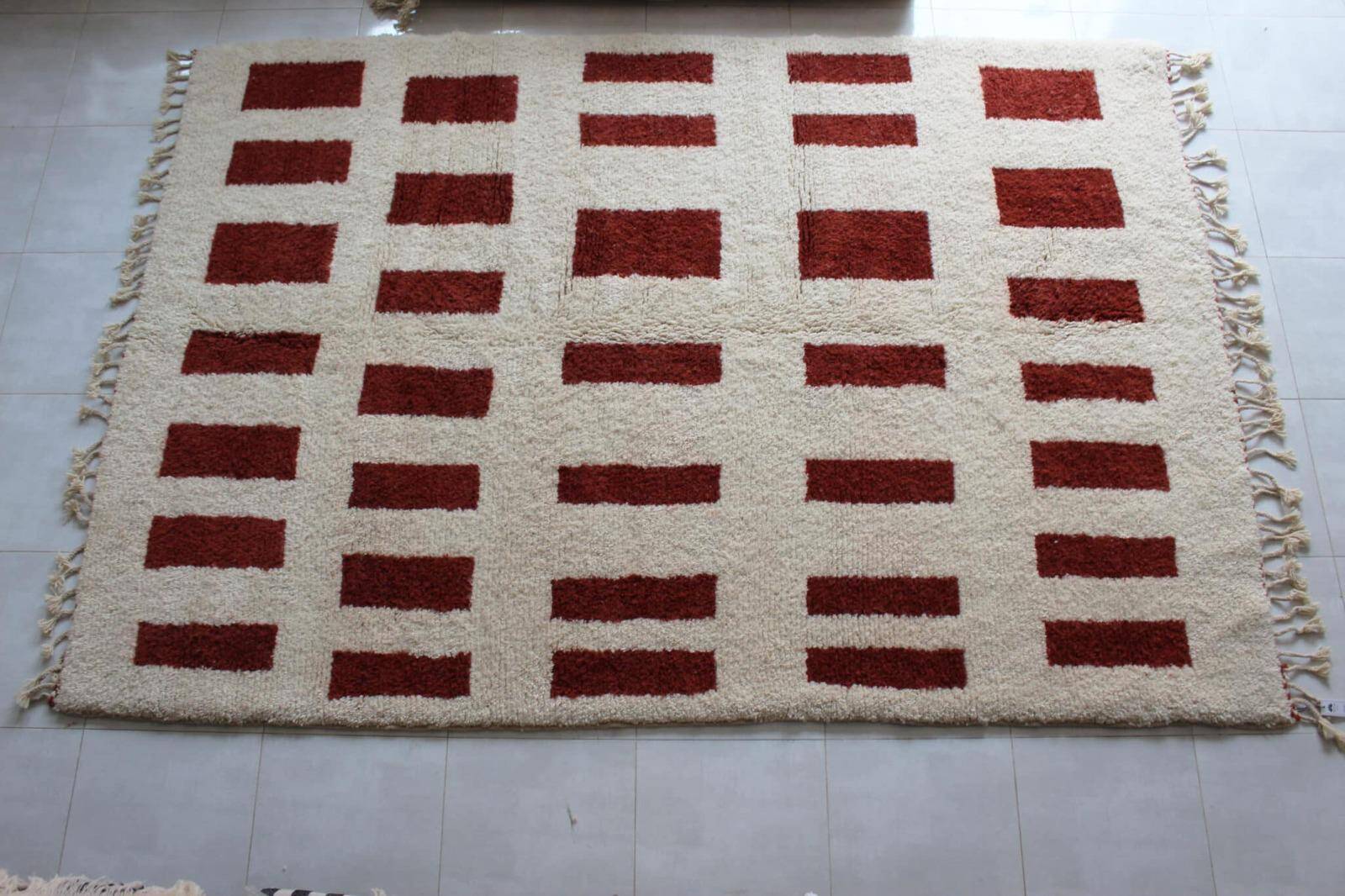 Handmade wool rug from Morocco 2.5 x 1.5 m