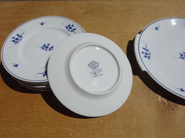 Service à dessert, 13 pièces en porcelaine de Limoges, Bernardaud