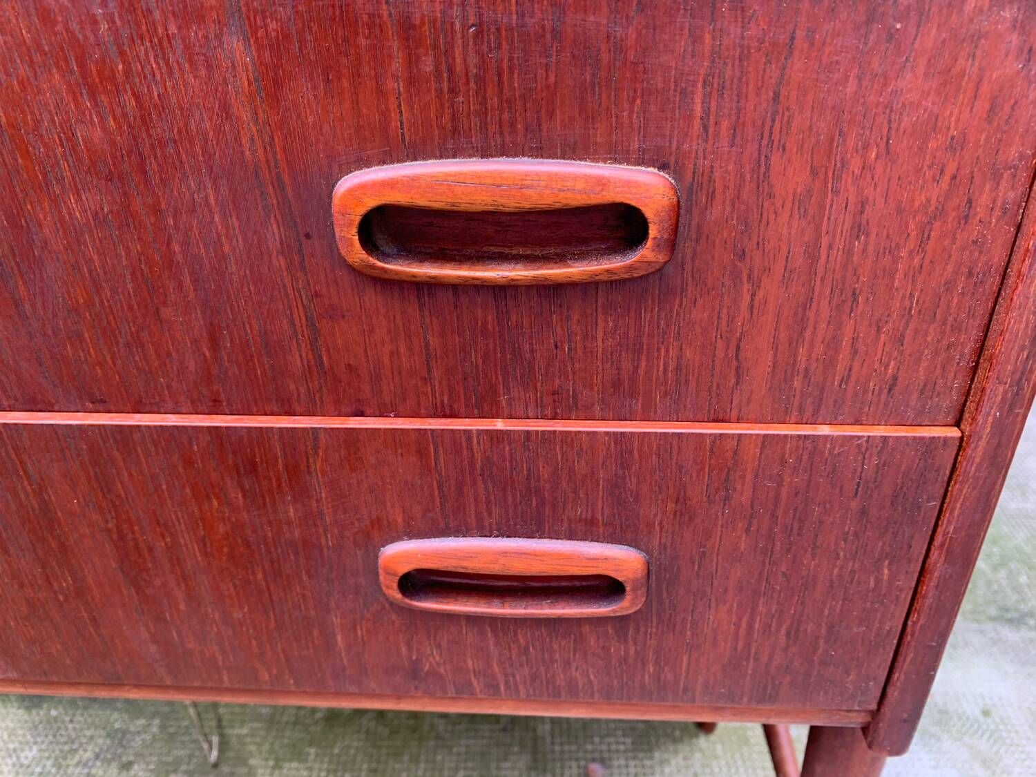 Small Scandinavian style side piece of furniture 70'