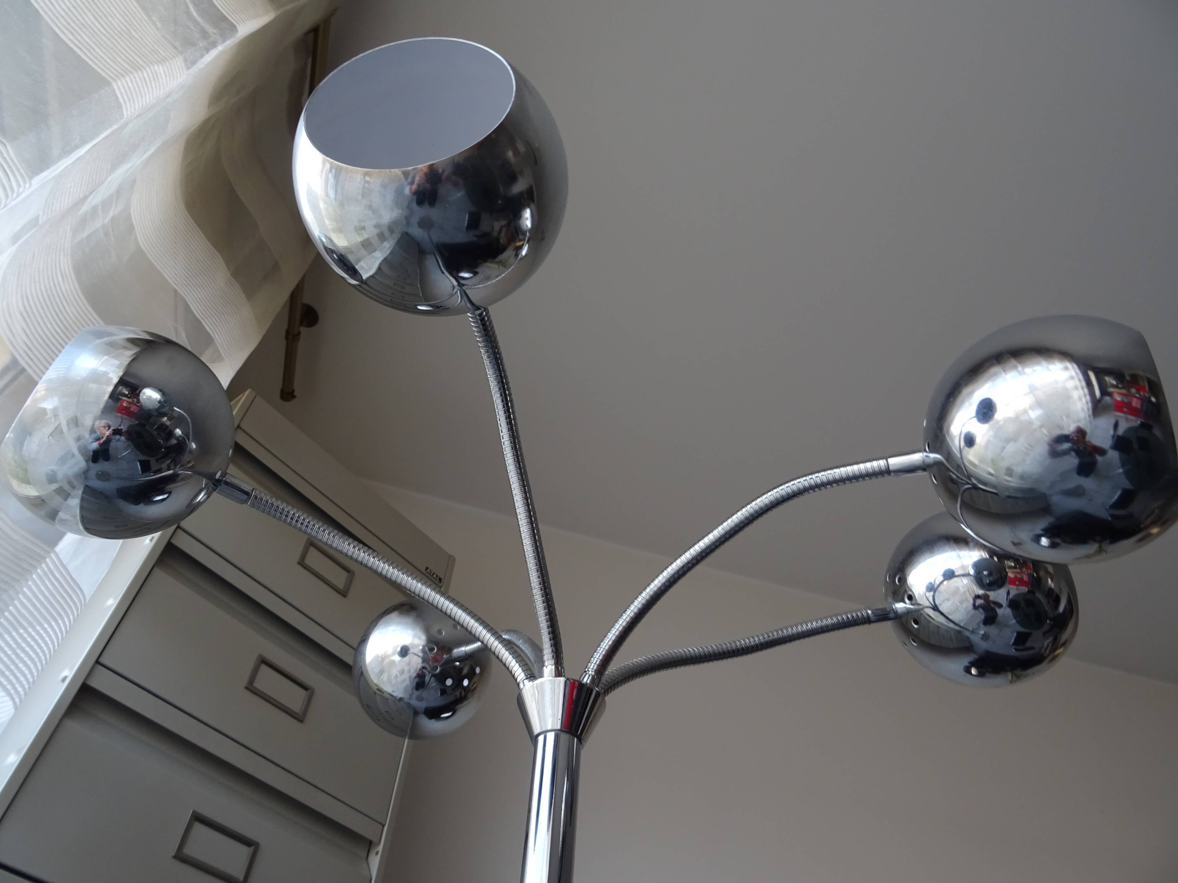 Lampadaire 5 boules orientables métal chromé vintage