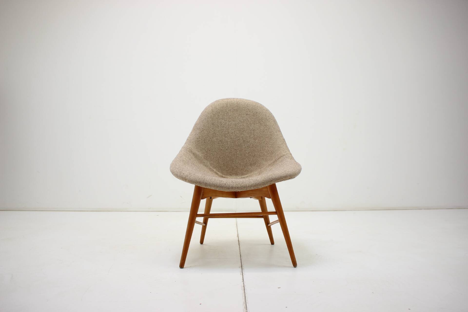 1960s Miroslav Navratil Shell Lounge Chair, Czechoslovakia
