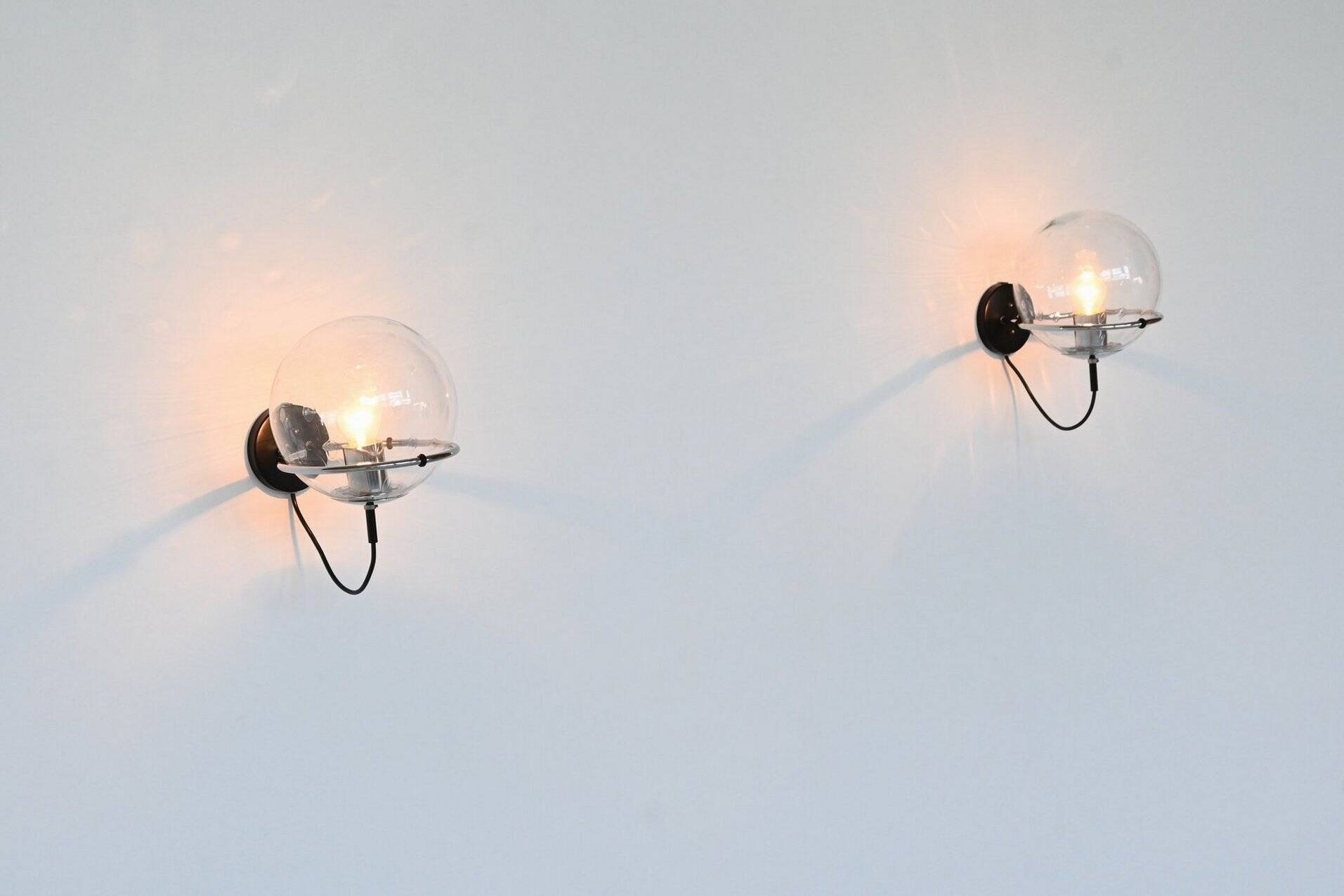 Frank Ligtelijn 'Raindrop' sconces RAAK The Netherlands 1970