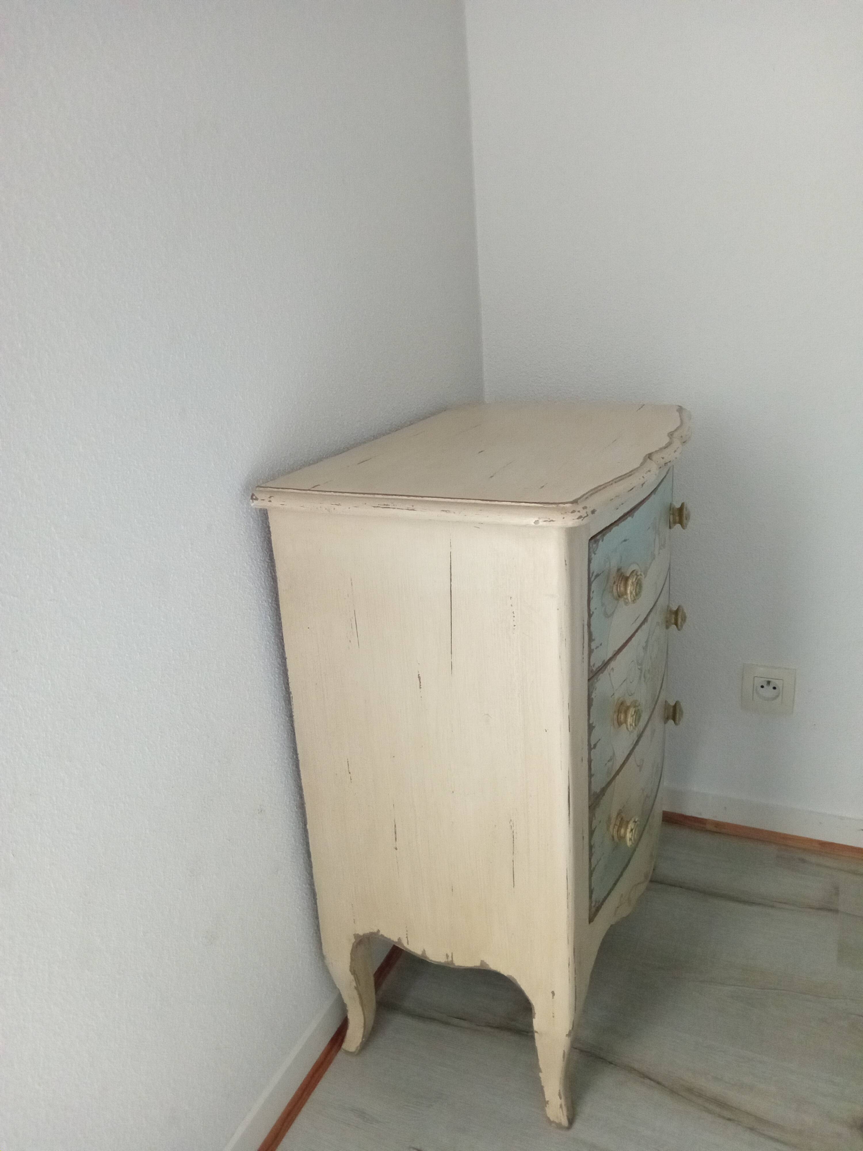 Distressed blue chest of drawers PM