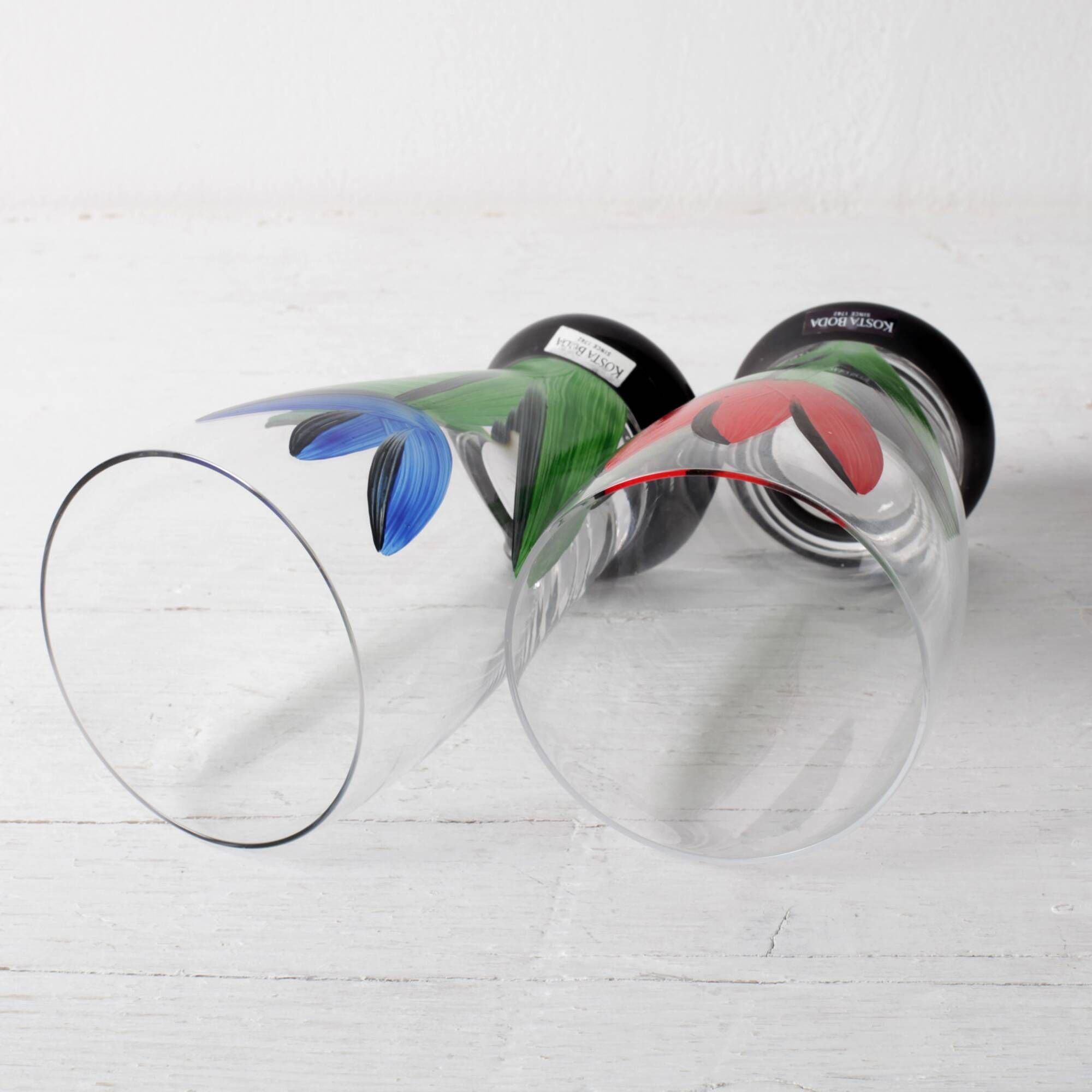 Set of 2 Tulip Crystal Glasses by Ulrica Hydman Vallien / Sweden / 1991